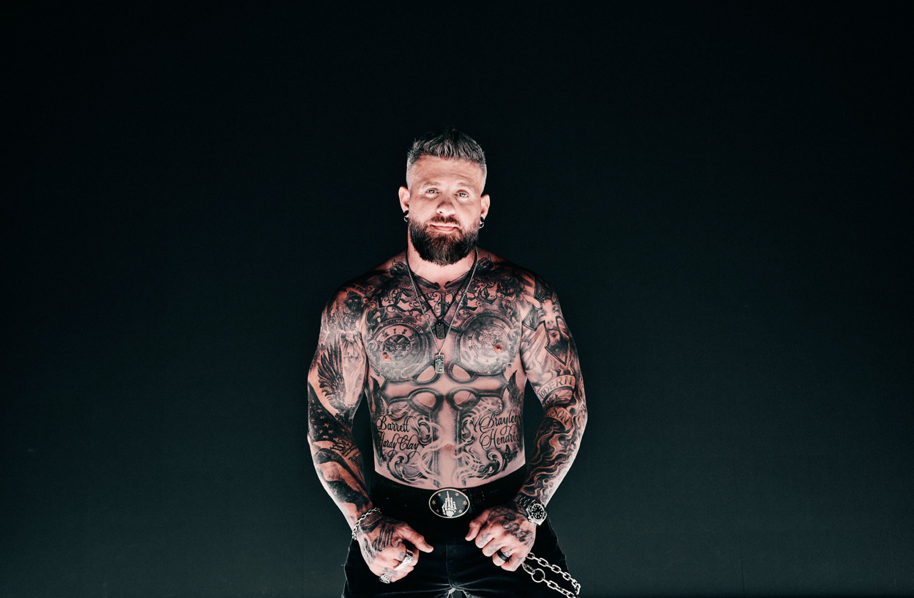 Brantley Gilbert – The Tattoos Tour